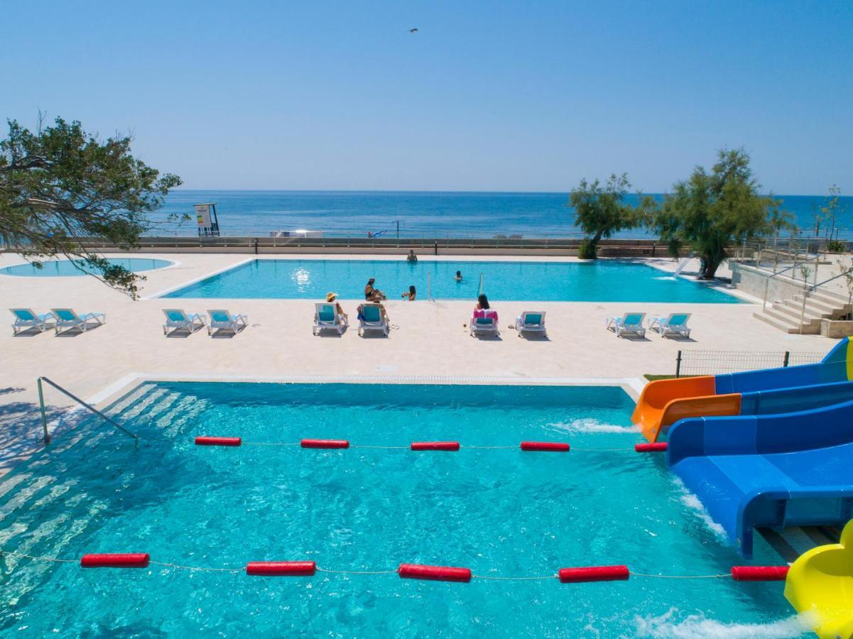 Pearl Beach & 4*