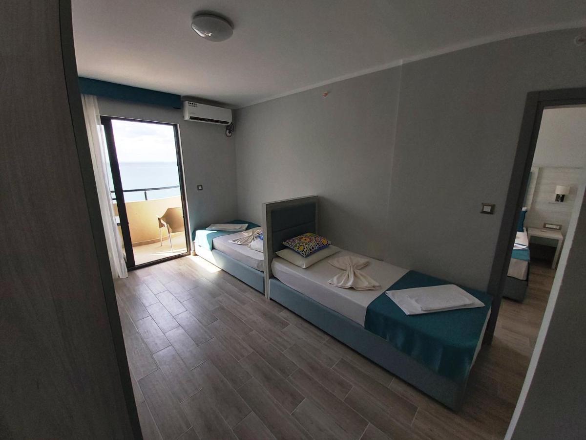 Pearl Beach & Hotel