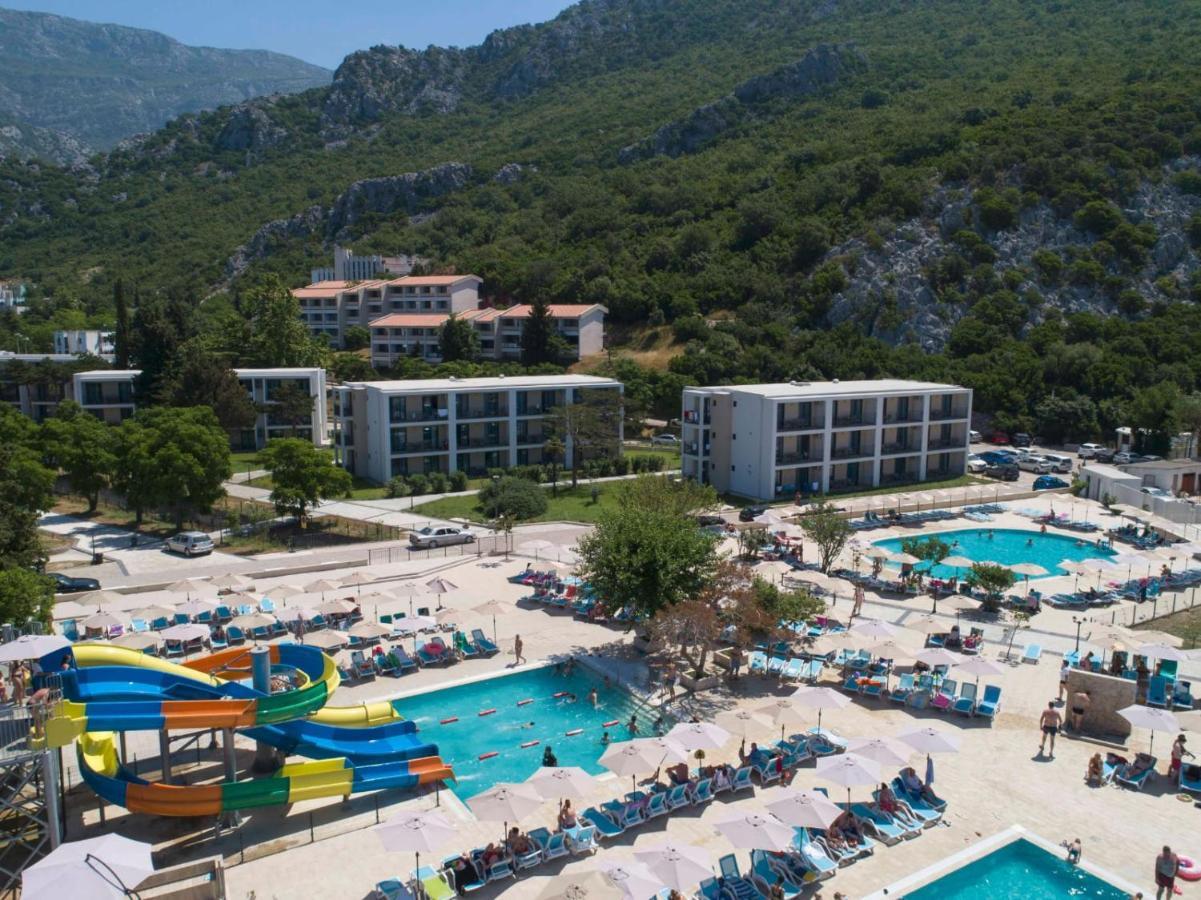 Pearl Beach & 4*