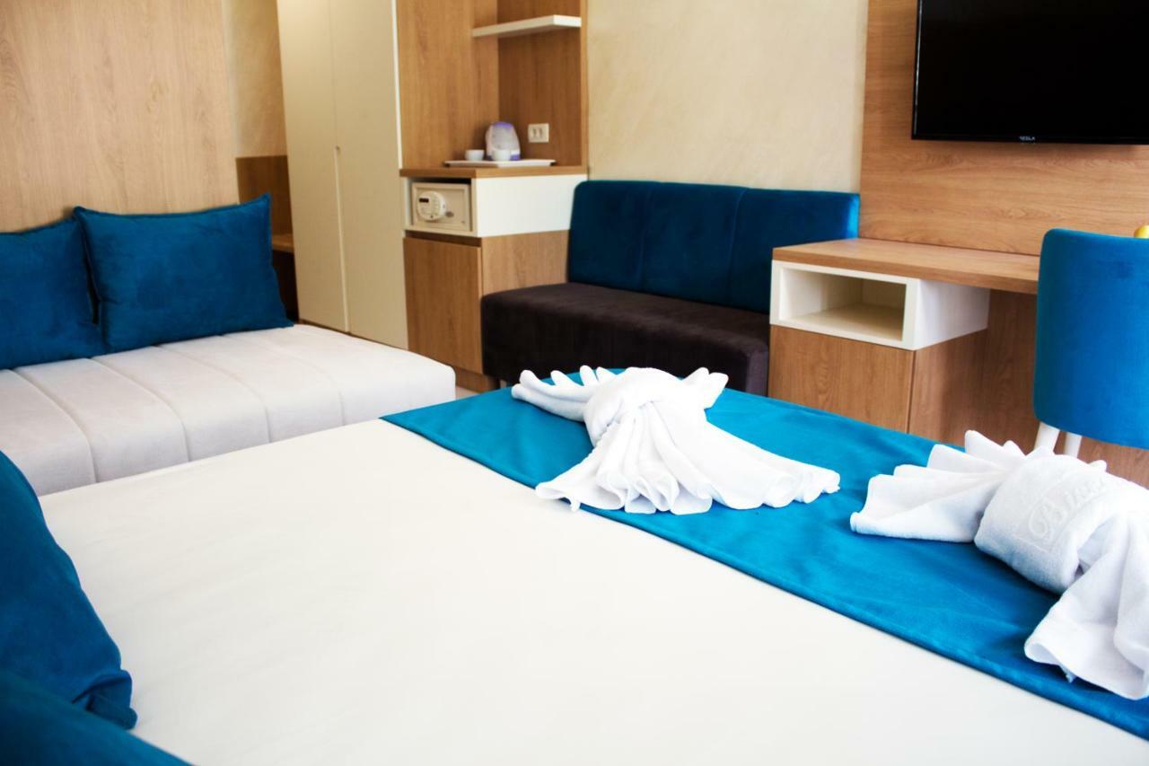 Hotel Pearl Beach & 4*